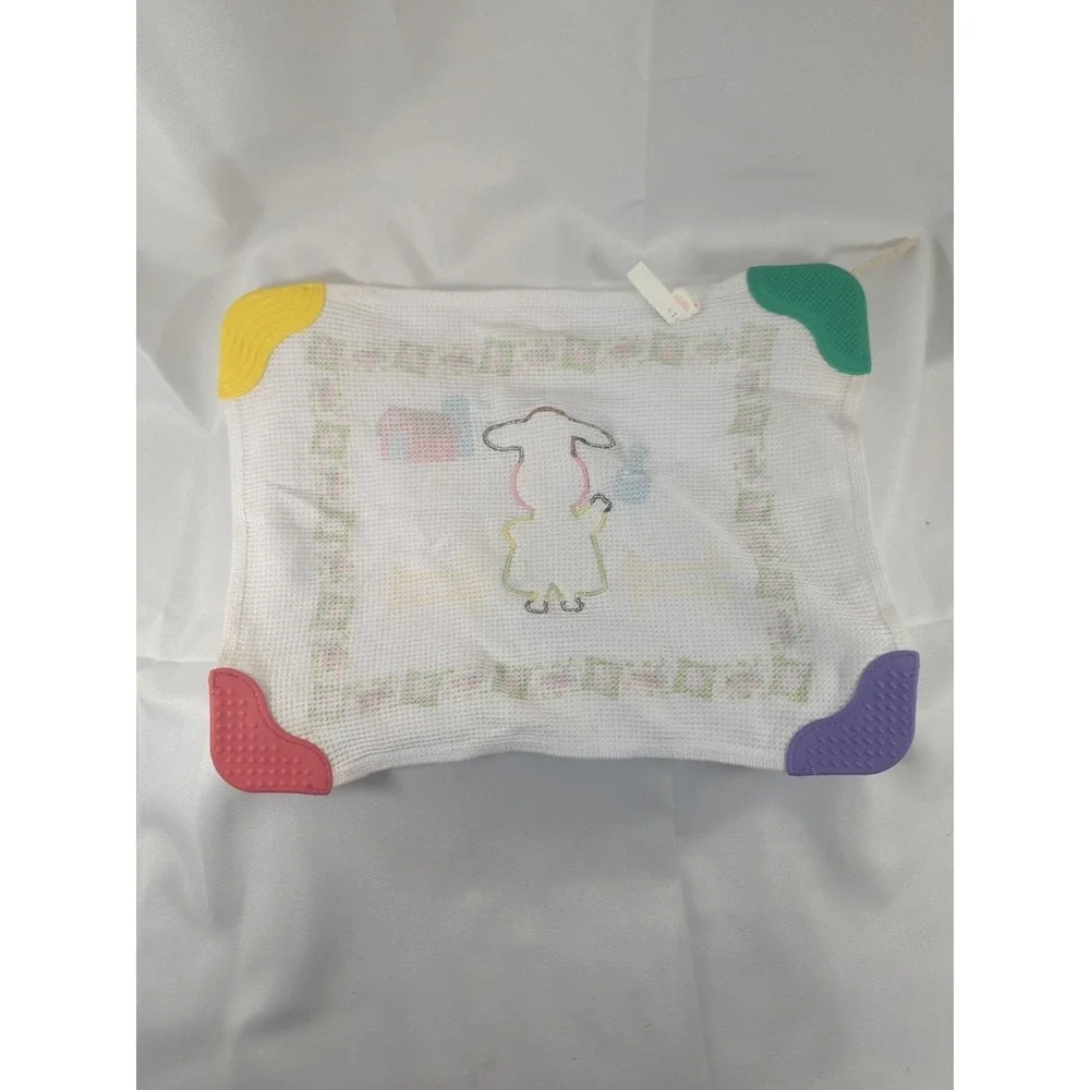 Munchkin Baby Teething Blanket Thermal Waffle Weave Lovey
